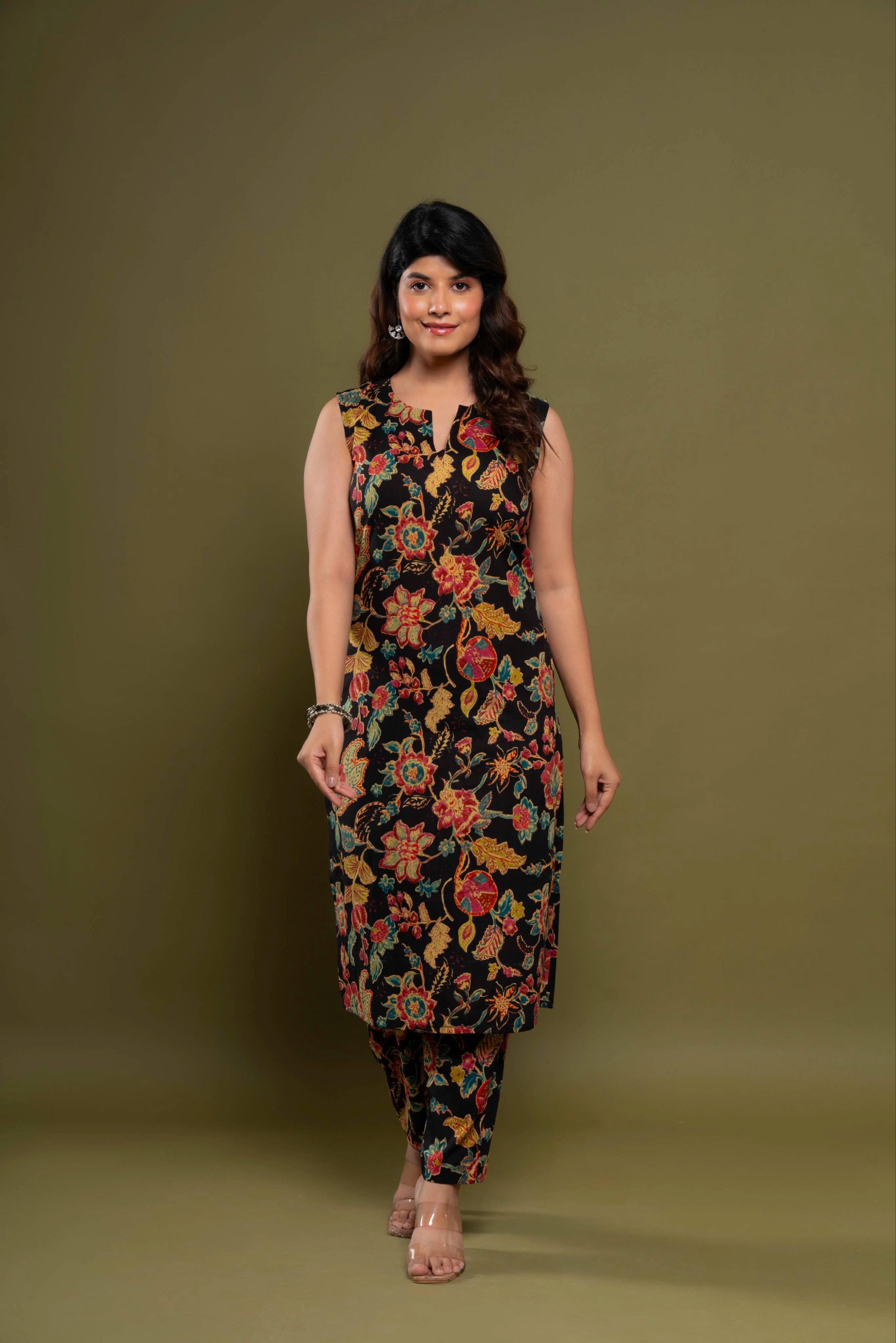 House Of Nidhi Black Floral Premium Cotton Kurti Set