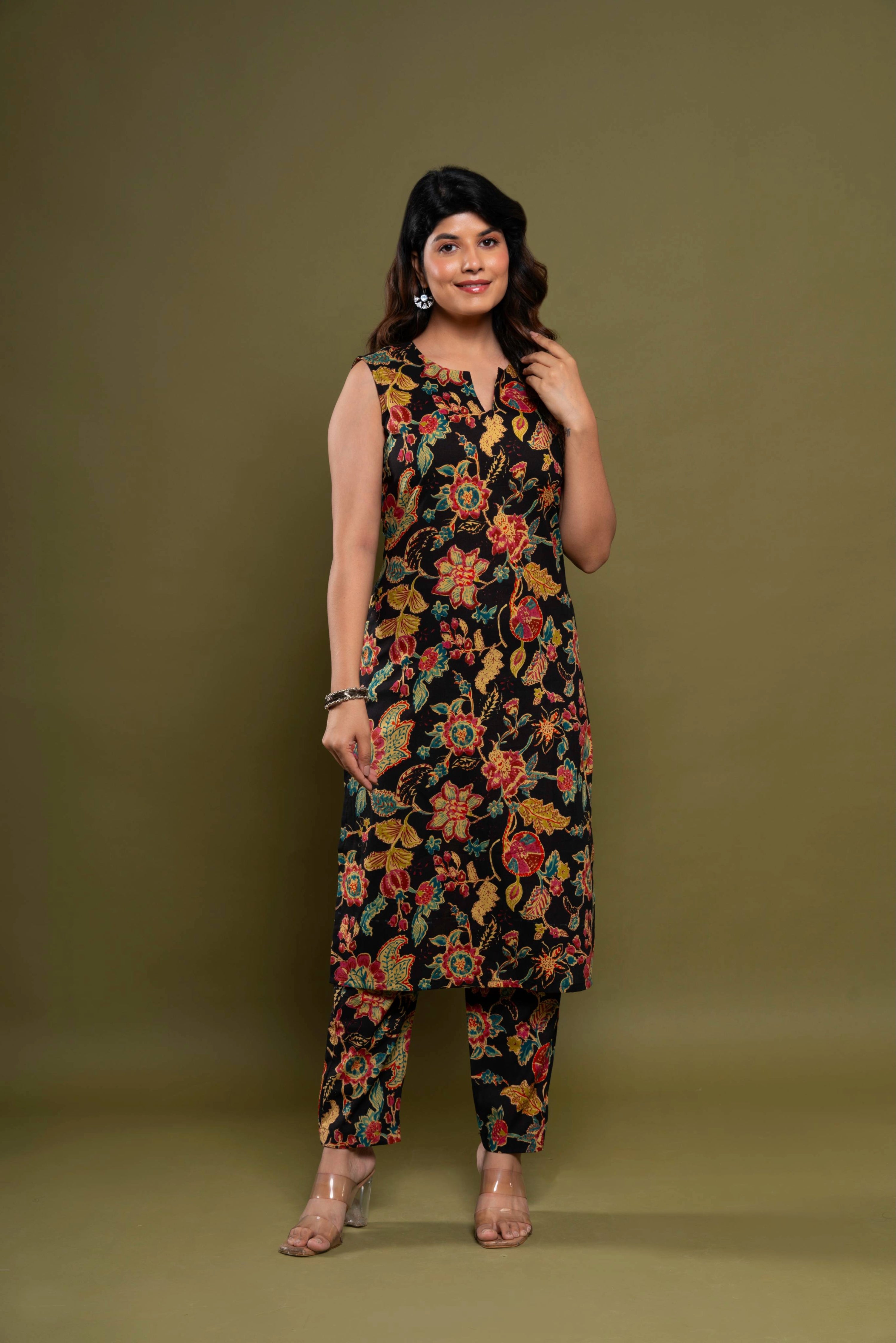 House Of Nidhi Black Floral Premium Cotton Kurti Set