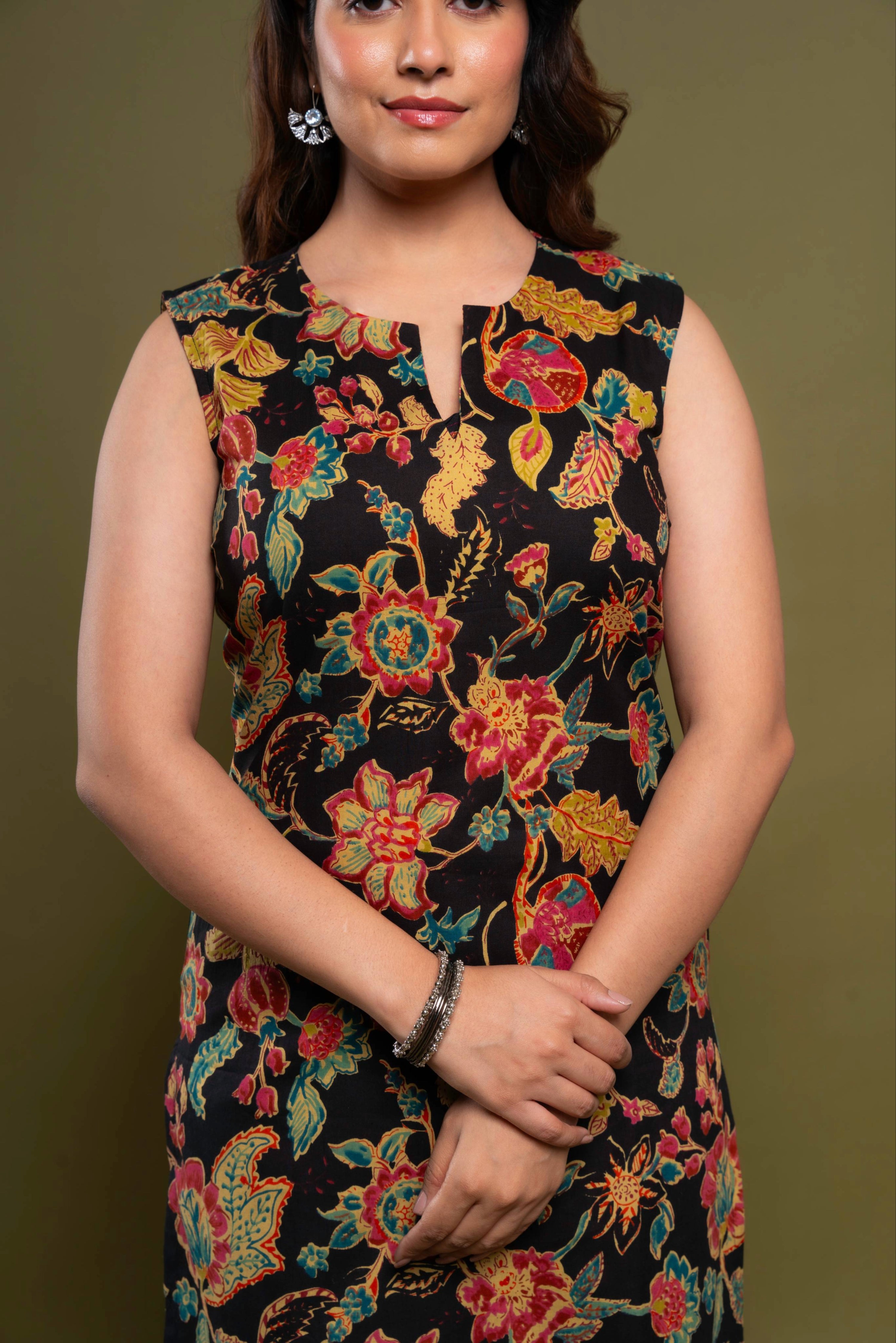 House Of Nidhi Black Floral Premium Cotton Kurti Set