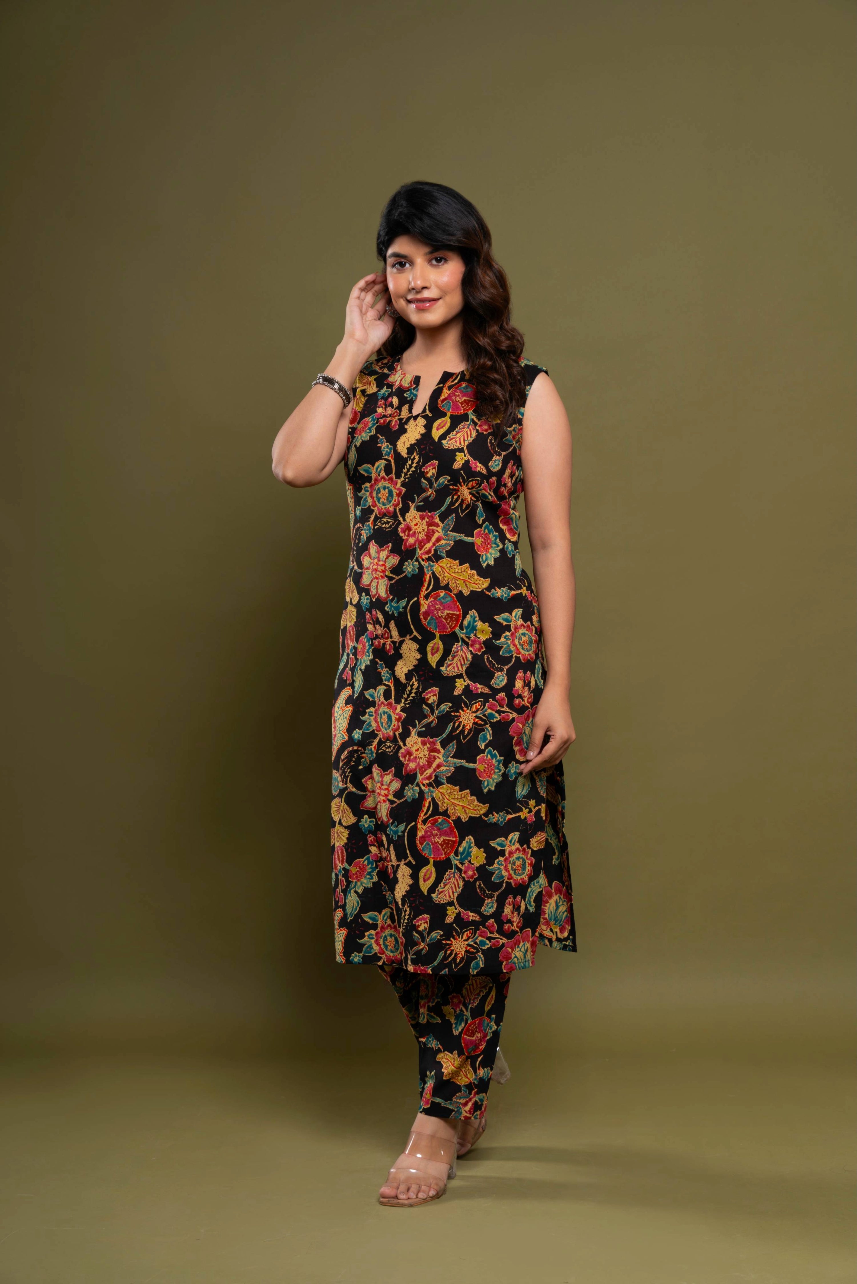 House Of Nidhi Black Floral Premium Cotton Kurti Set